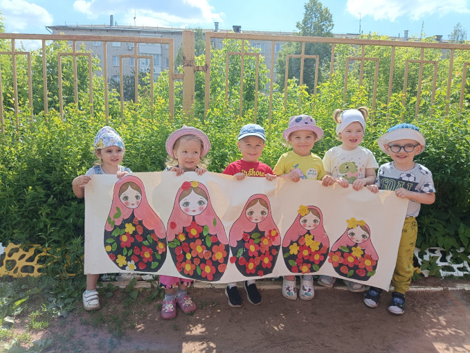 День Матрешки День Матрешки.